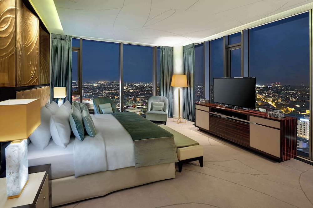 Waldorf Astoria Berlin 9