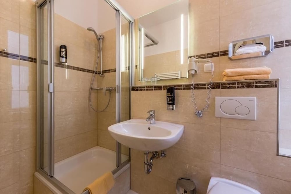 Hotel Expo 23