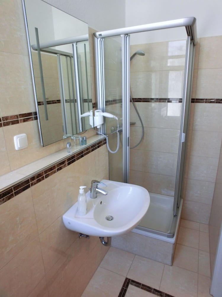 Hotel Expo 22