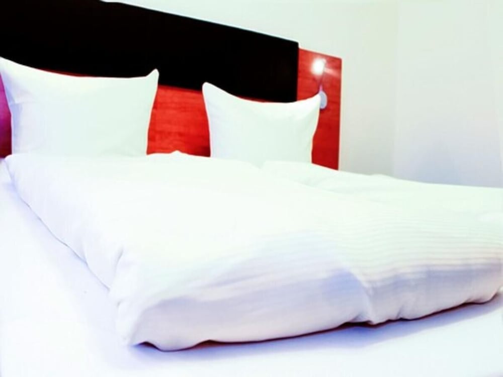 Hotel Expo 12