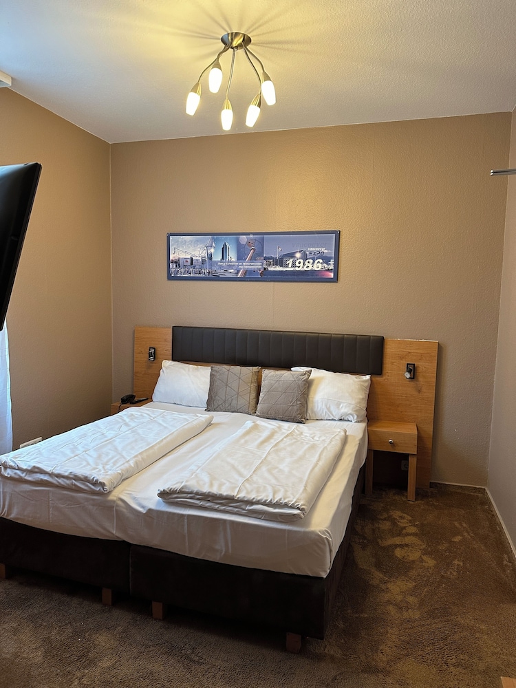 Hotel Expo 17