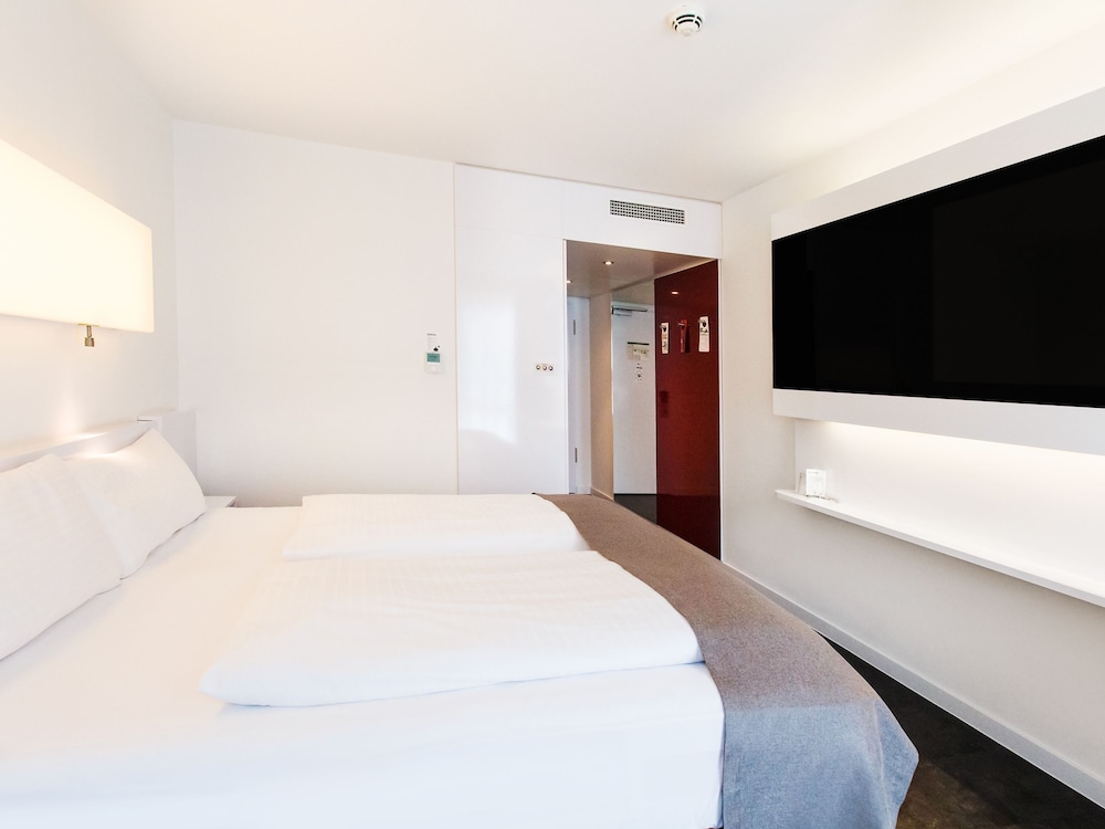 DORMERO Hotel Frankfurt Messe 11