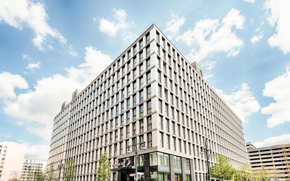 Premier Inn Berlin Alexanderplatz 21