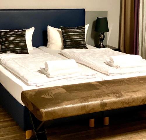 Arena Inn 24