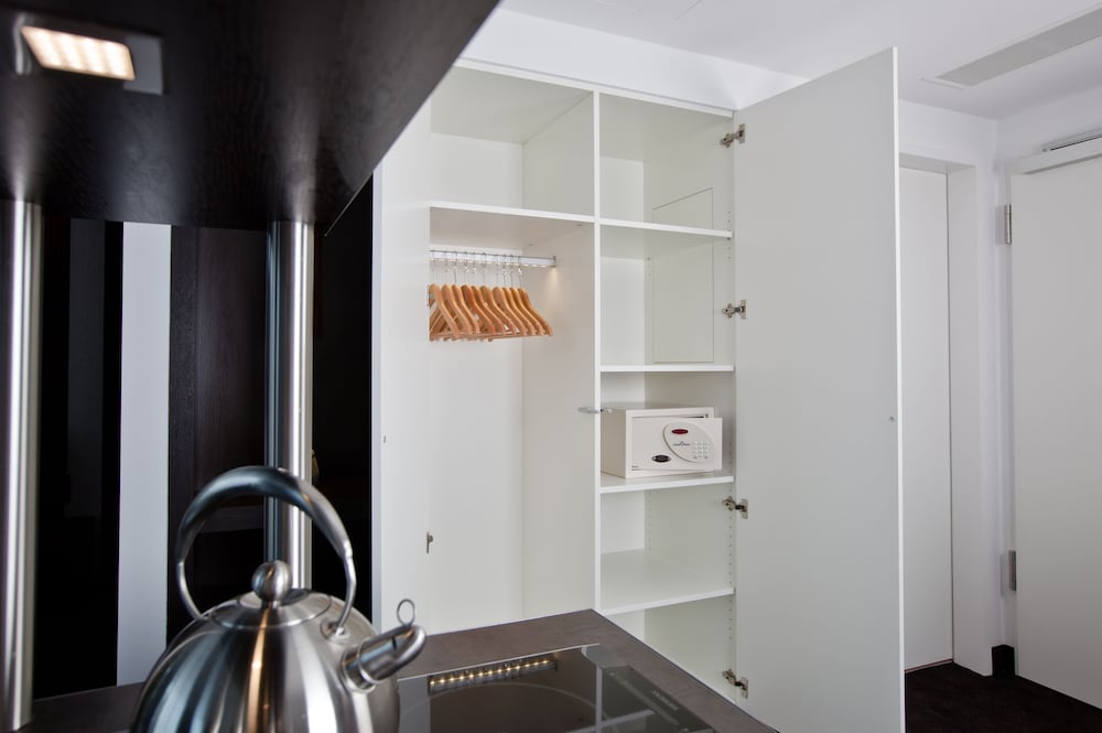 Goodmans Living 5