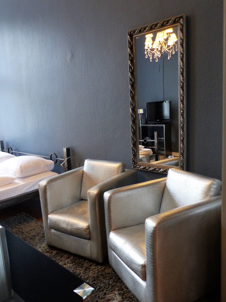 ArtHotel Connection 8