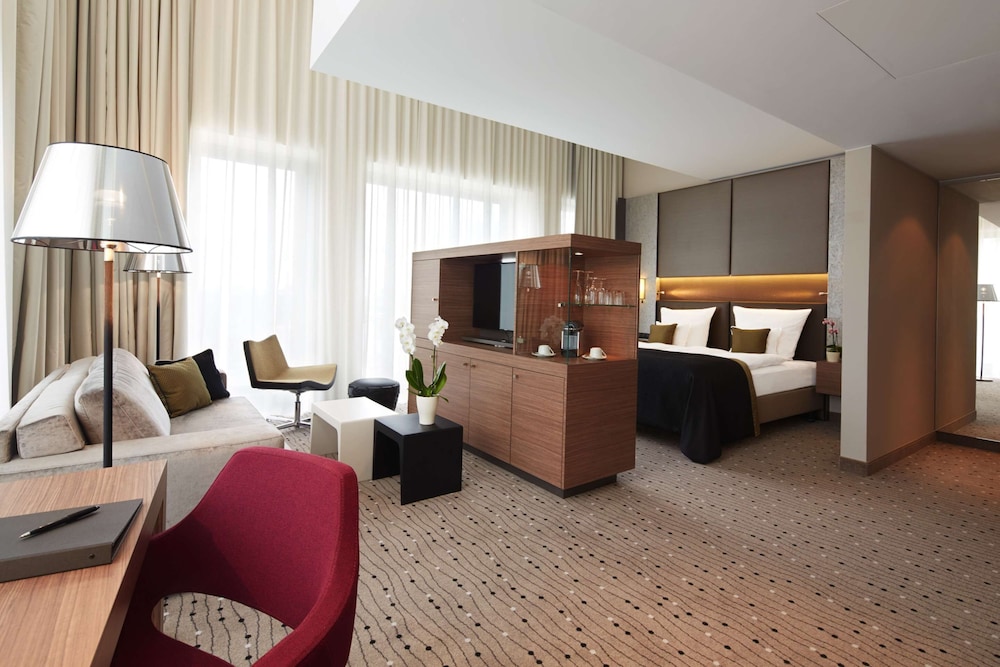 Steigenberger Hotel Am Kanzleramt 16