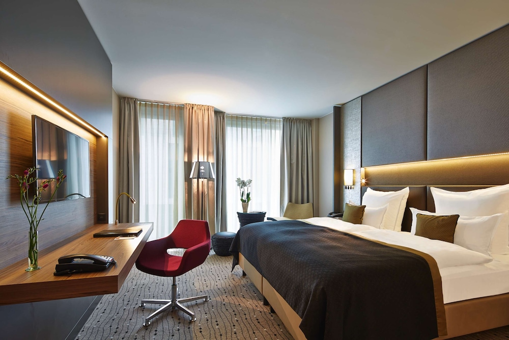 Steigenberger Hotel Am Kanzleramt 12