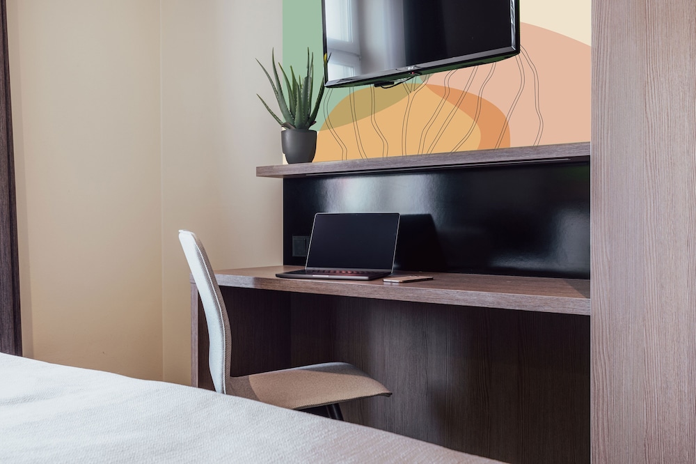 Garner Hotel Berlin - Charlottenburg 12