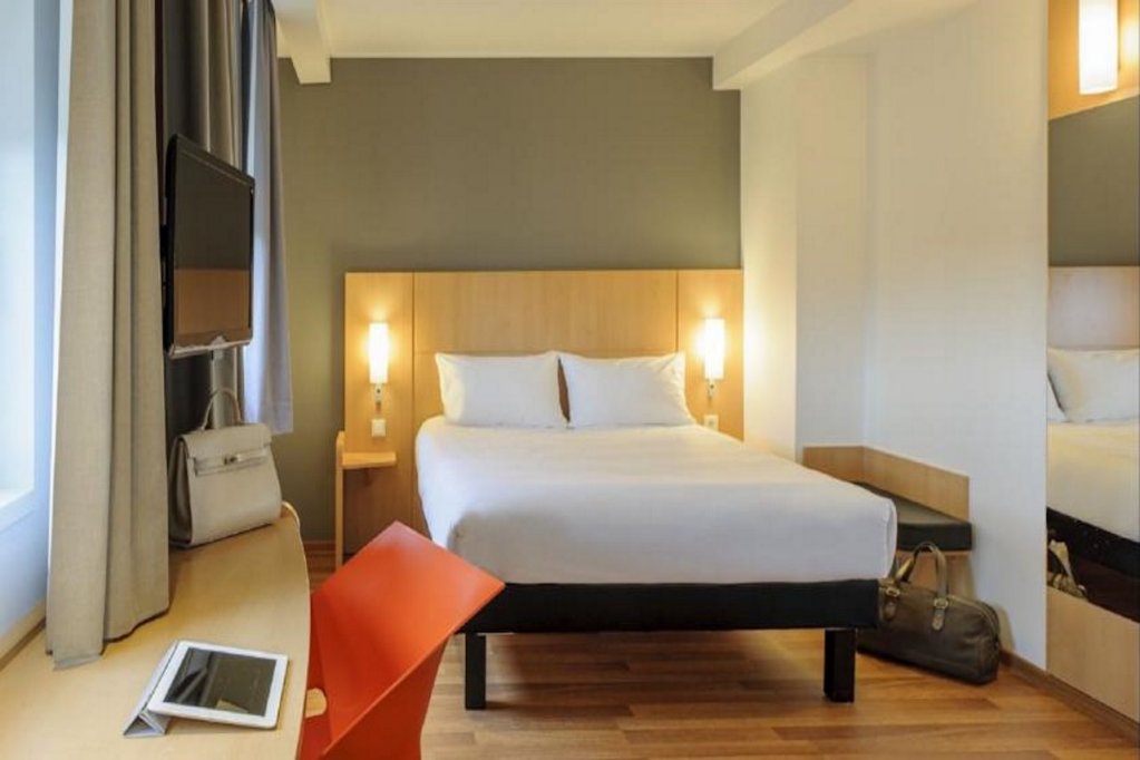 ibis Berlin Kurfuerstendamm Hotel 1