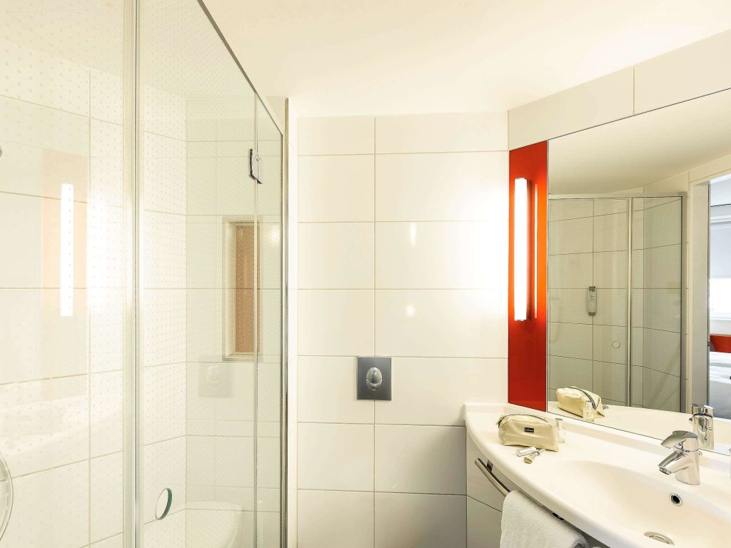 ibis Berlin Kurfuerstendamm Hotel 23