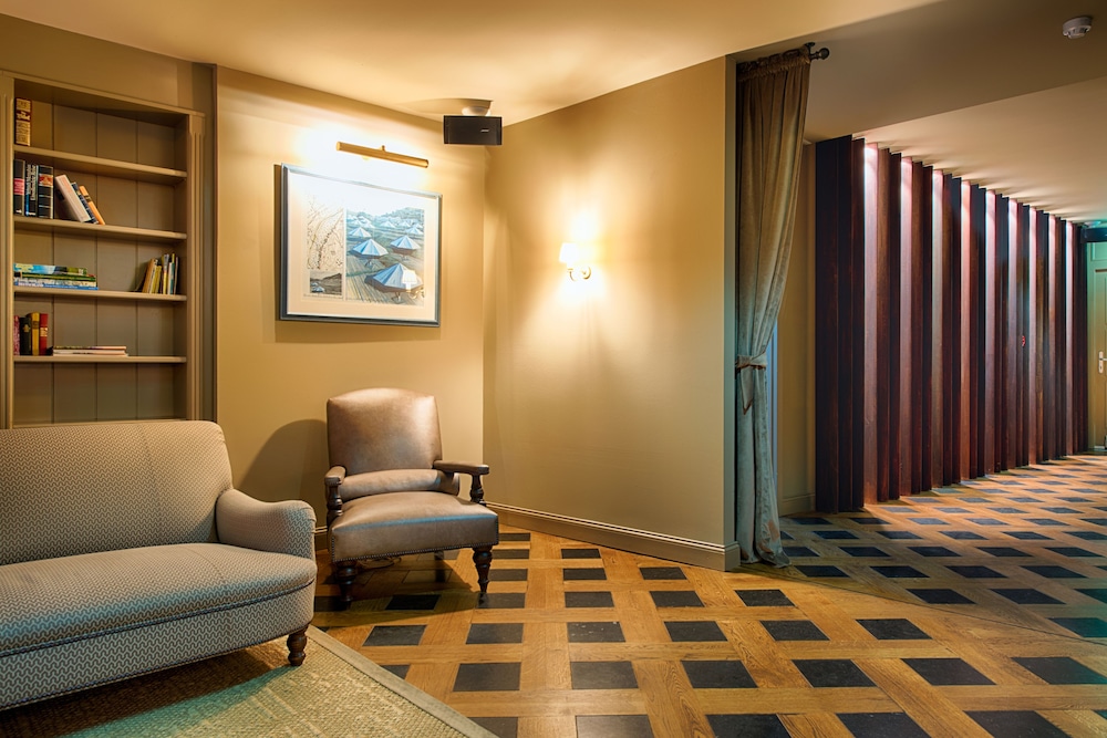 mondrian suites berlin checkpoint charlie 3