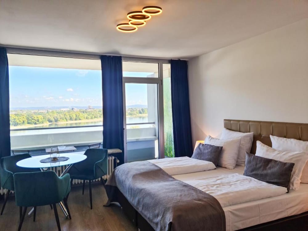 Rheinblick Appartments 4