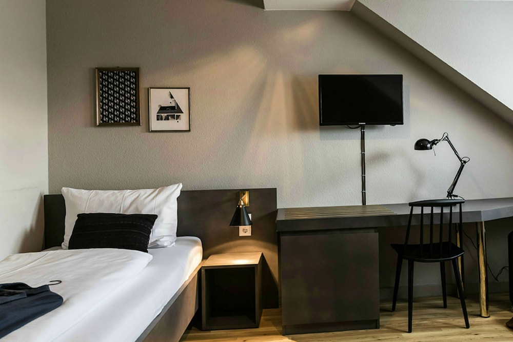 Bold Hotel Frankfurt Messe 11