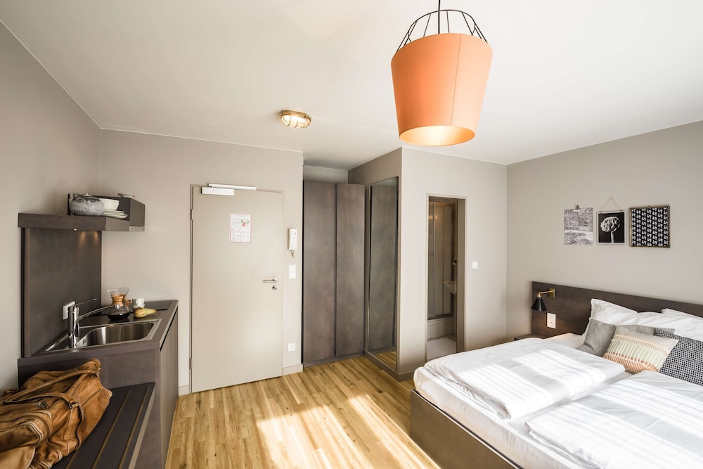 Bold Hotel Frankfurt Messe 18