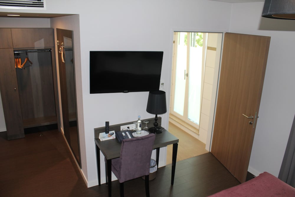 Hotel ARENA Villa Am Wasserpark 24