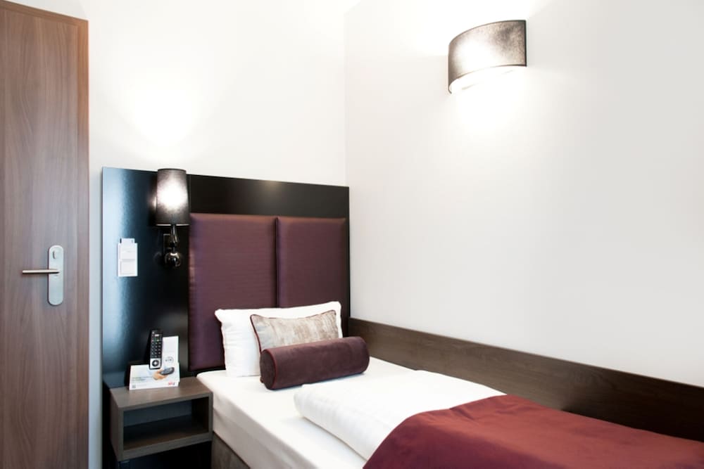 Hotel ARENA Villa Am Wasserpark 14
