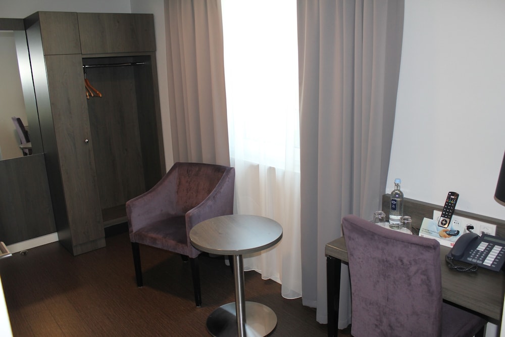 Hotel ARENA Villa Am Wasserpark 21