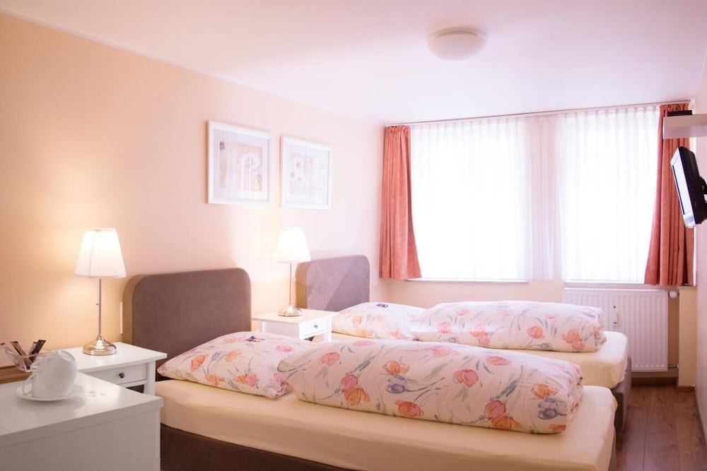 Altstadt Hotel Barcelona 7