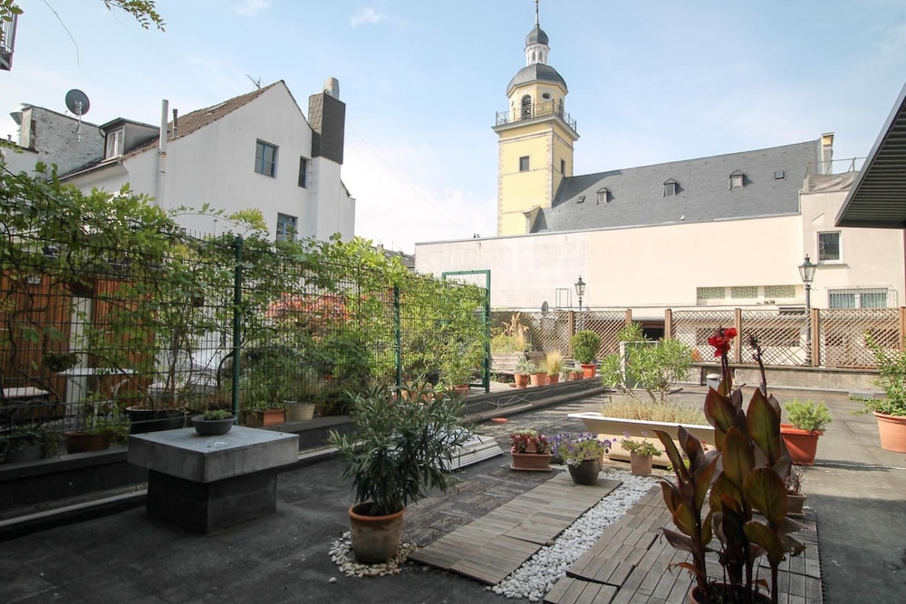 Altstadt Hotel Barcelona 11