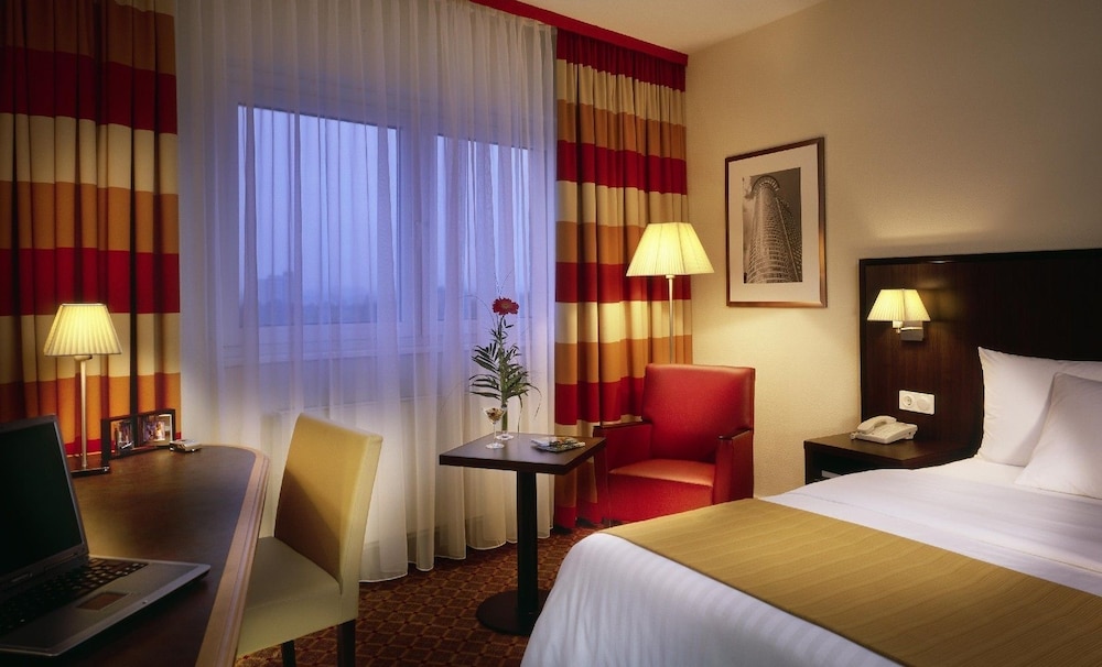 Trip Inn Frankfurt Nordwestzentrum 8