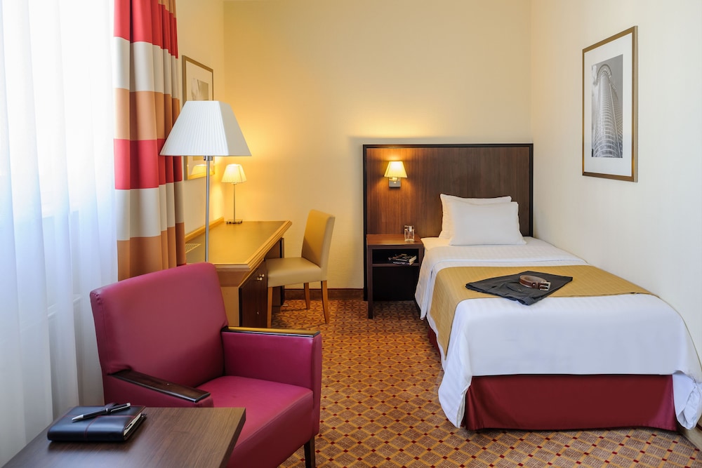 Trip Inn Frankfurt Nordwestzentrum 9