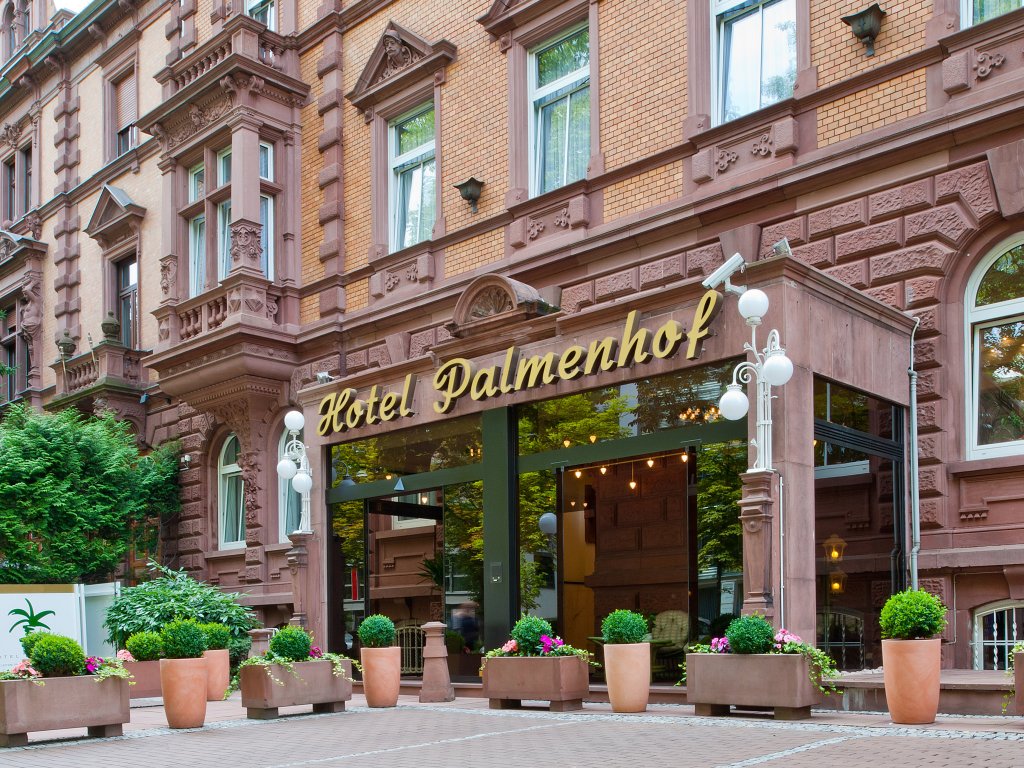 Palmenhof 24