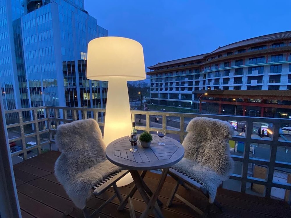 Paragon Apartments 18