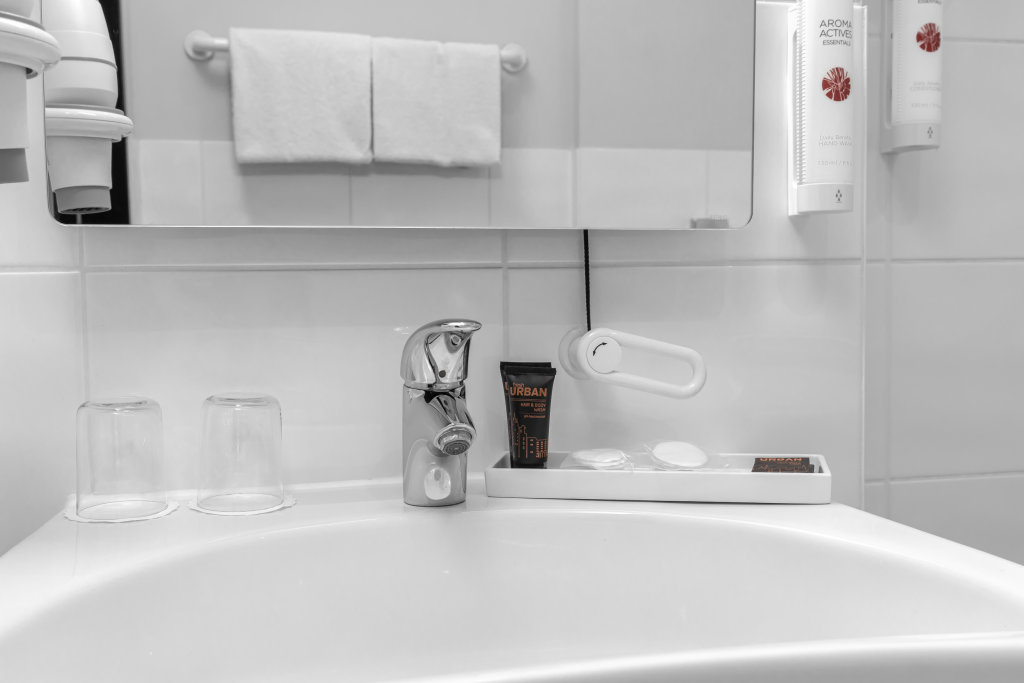 Ramada by Wyndham Frankfurt Central Station 11