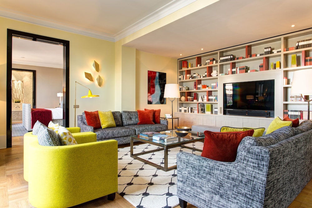 Hotel de Rome 19