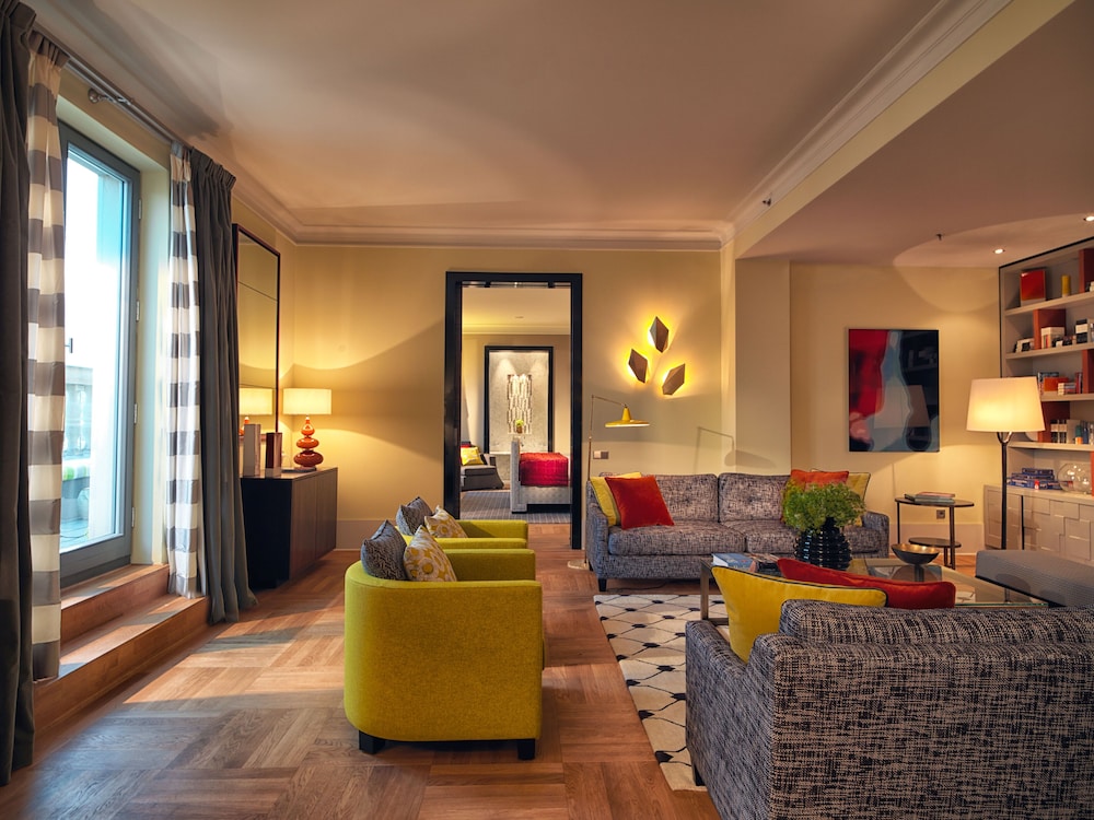 Hotel de Rome 11