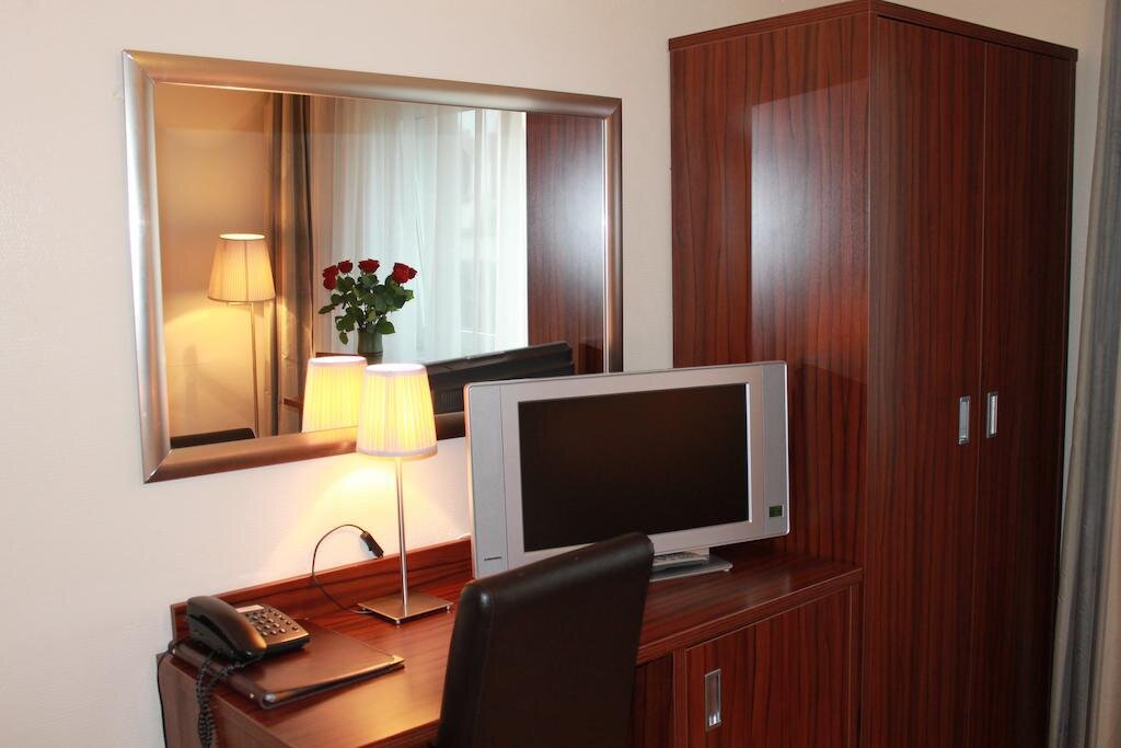 City Hotel Mercator 13