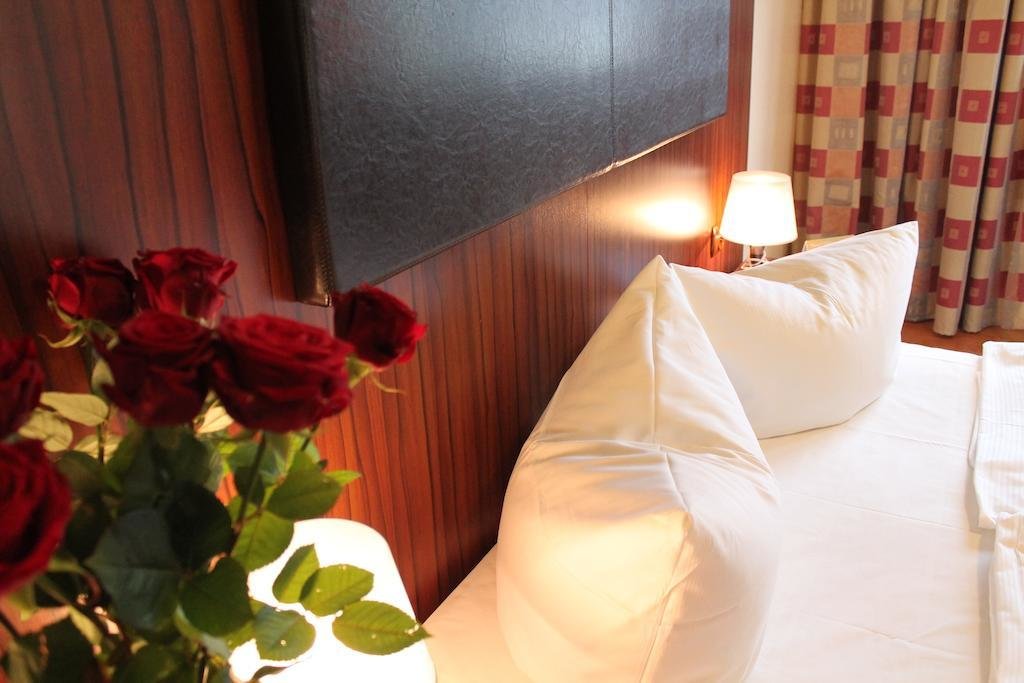 City Hotel Mercator 9