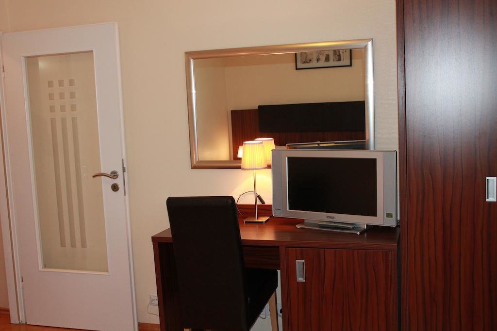 City Hotel Mercator 14