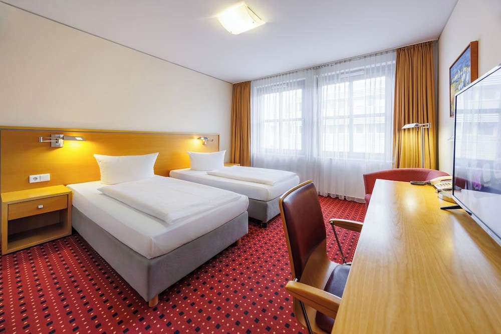 Airporthotel Berlin-Adlershof 20