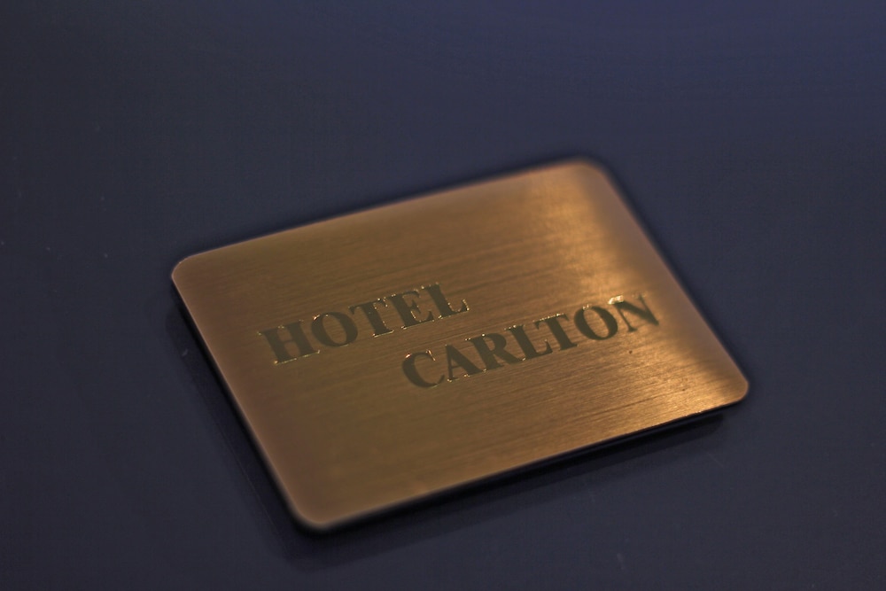 Carlton 4