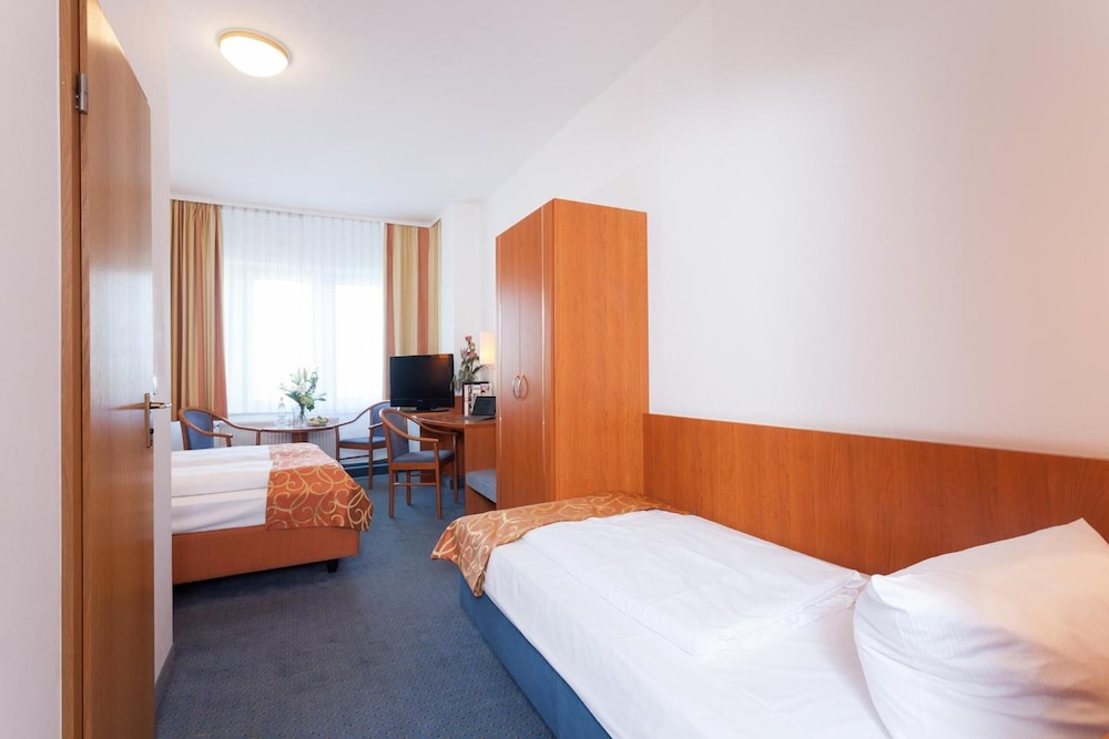 Trip Inn Hotel Schumann 23