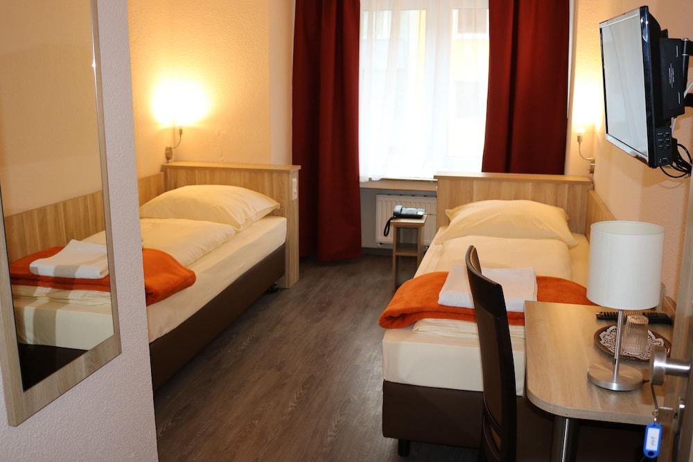 Hotel Paris 6