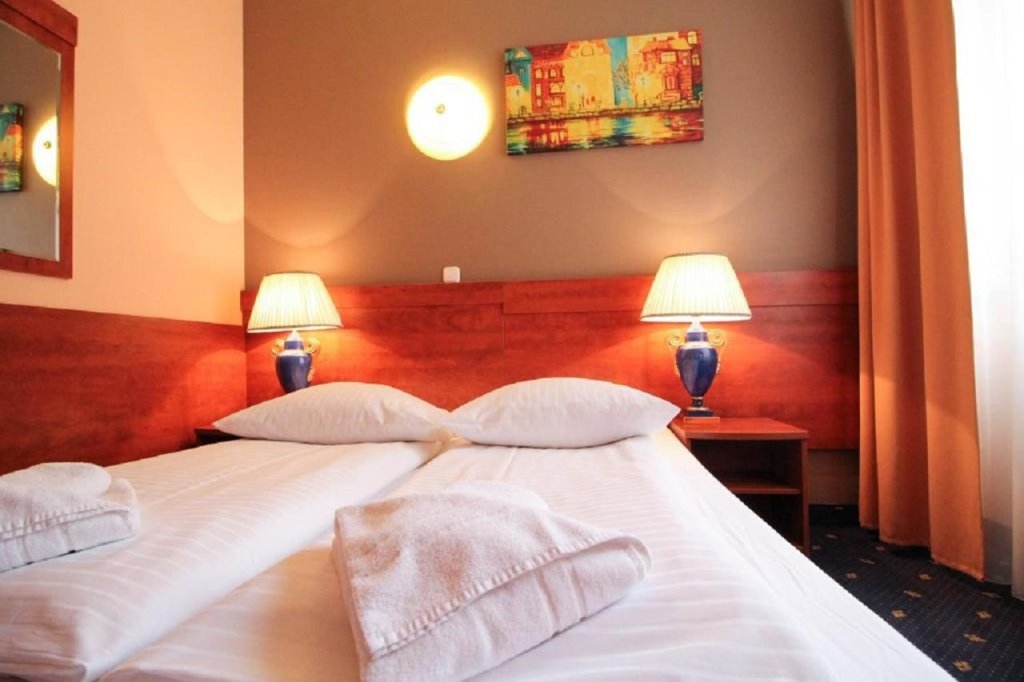 Hotel Atrium Charlottenburg 3