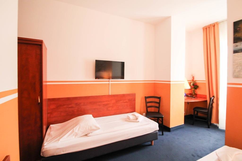 Hotel Atrium Charlottenburg 22