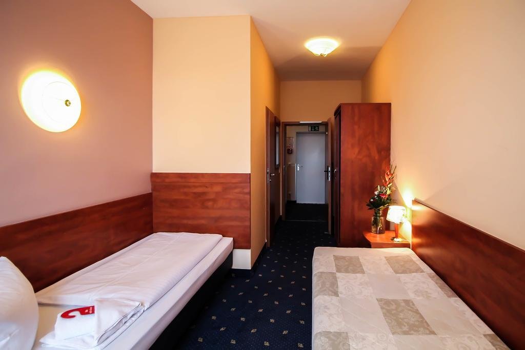 Hotel Atrium Charlottenburg 18