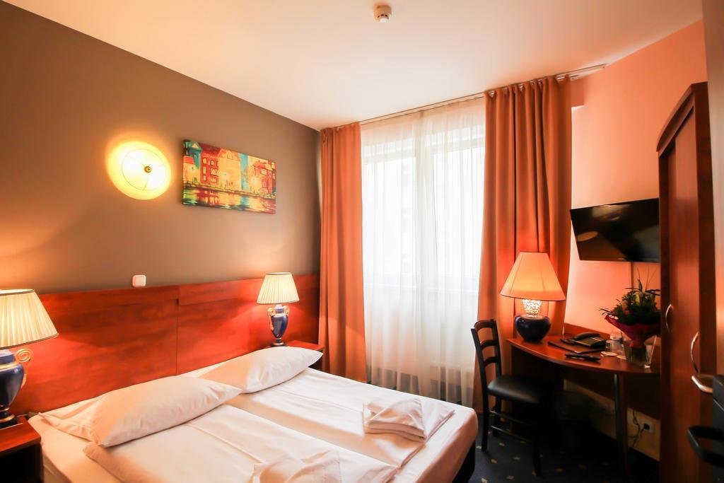 Hotel Atrium Charlottenburg 20
