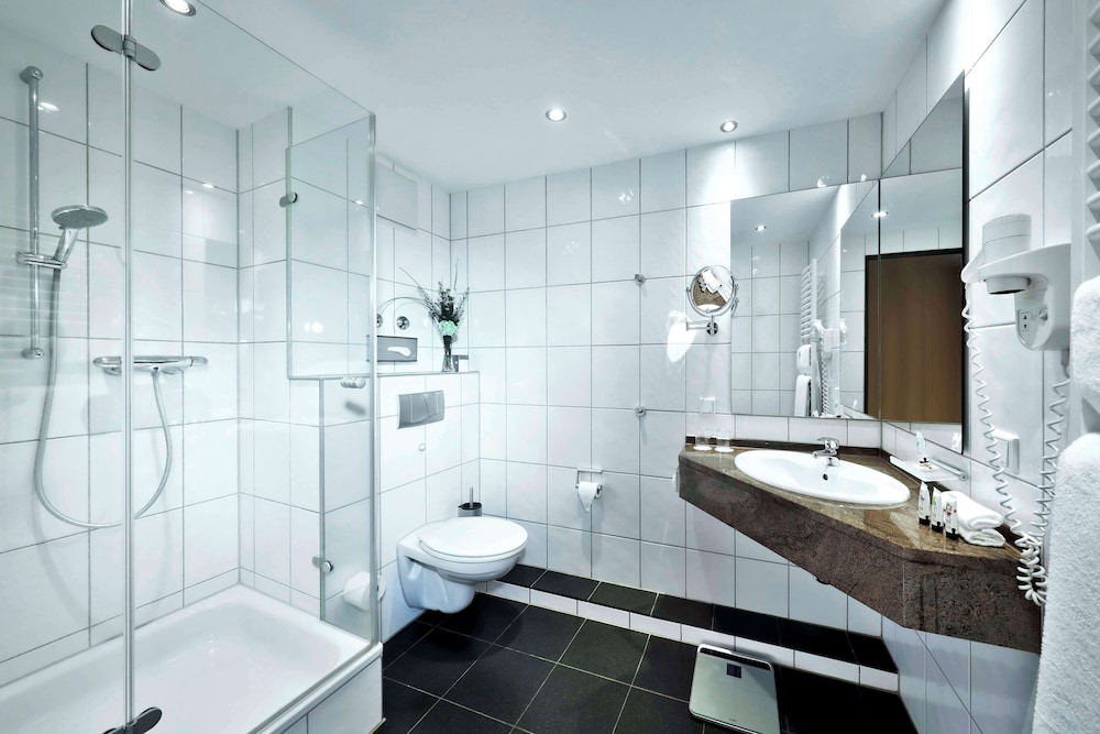 Best Western Premier IB Hotel Friedberger Warte 11