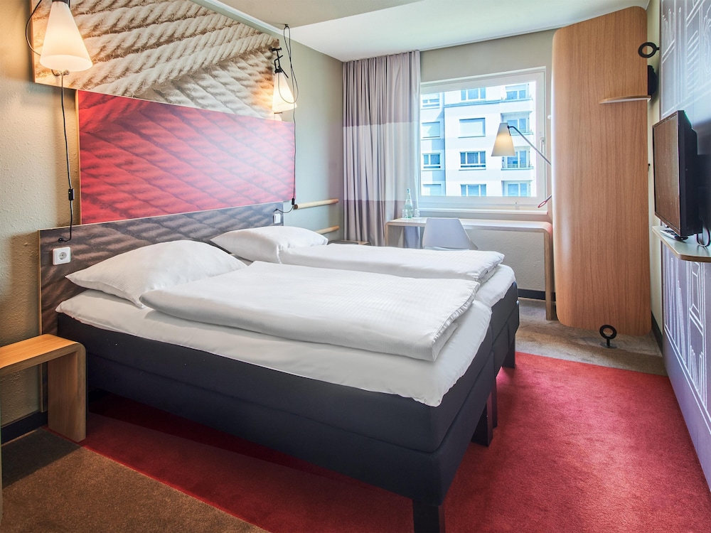B&B HOTEL Frankfurt-Messe 12