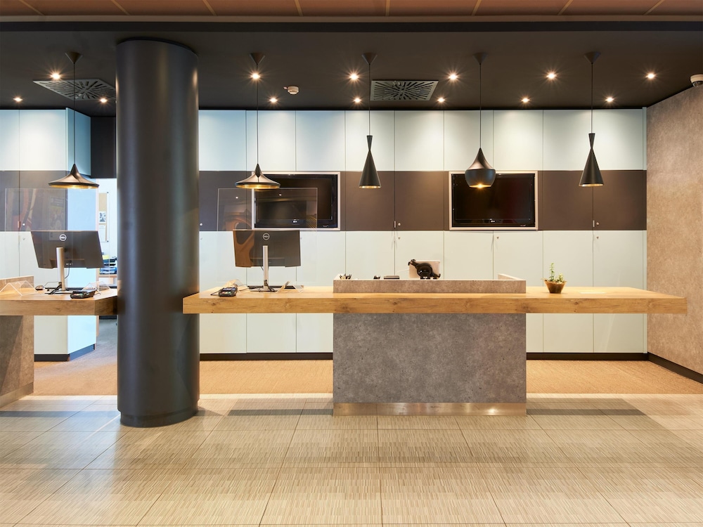 B&B HOTEL Frankfurt-Messe 4