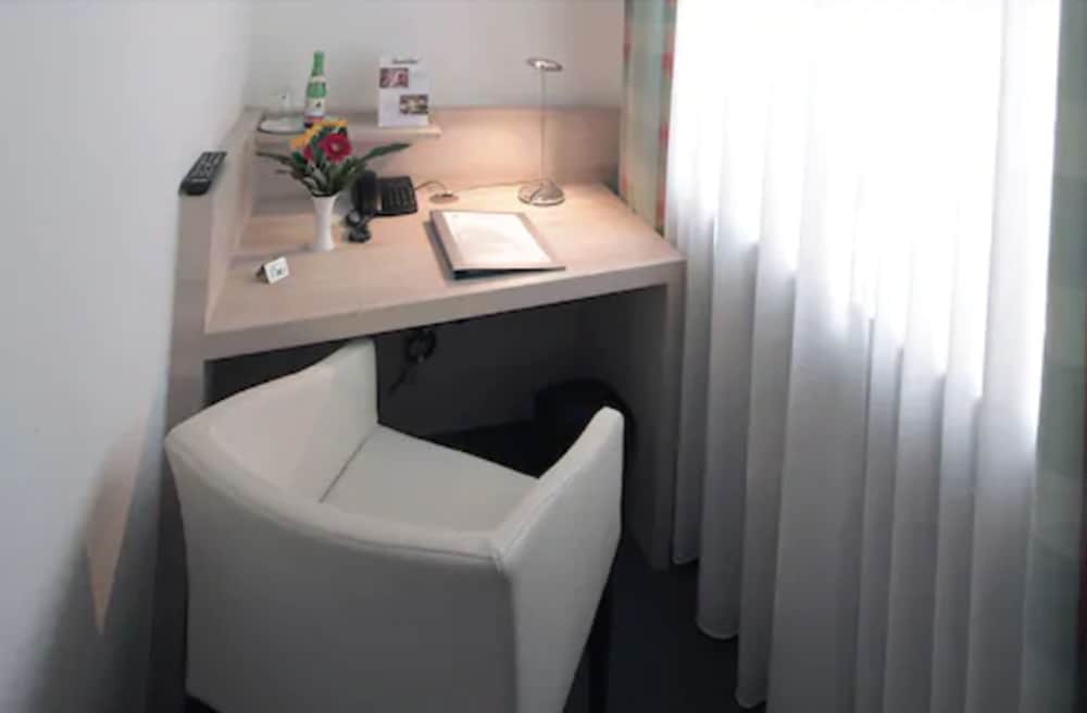 Hotel am Hofgarten 17