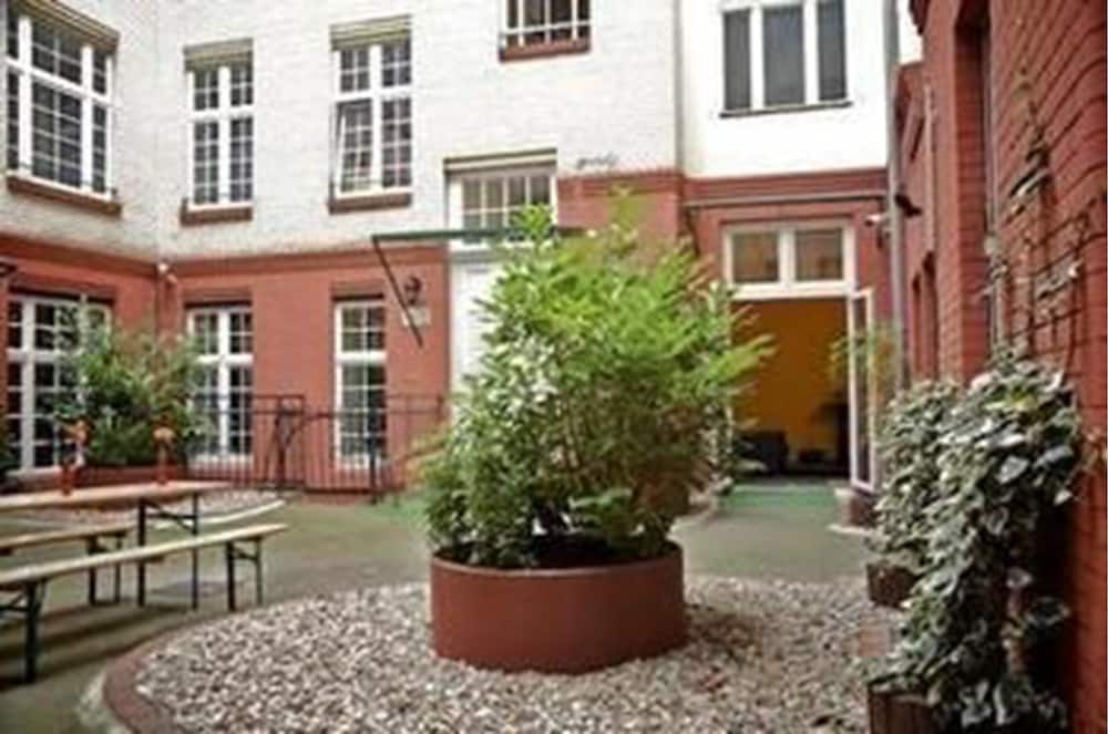 Erlanger Hof 1