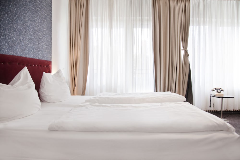 Hotel Les Nations 23