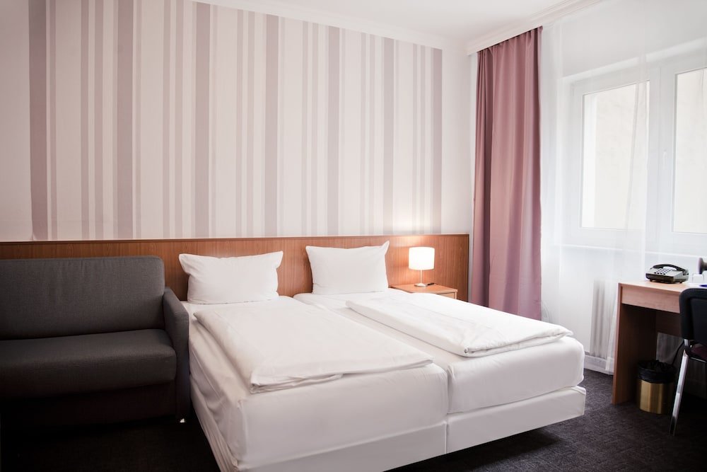 Hotel Les Nations 11