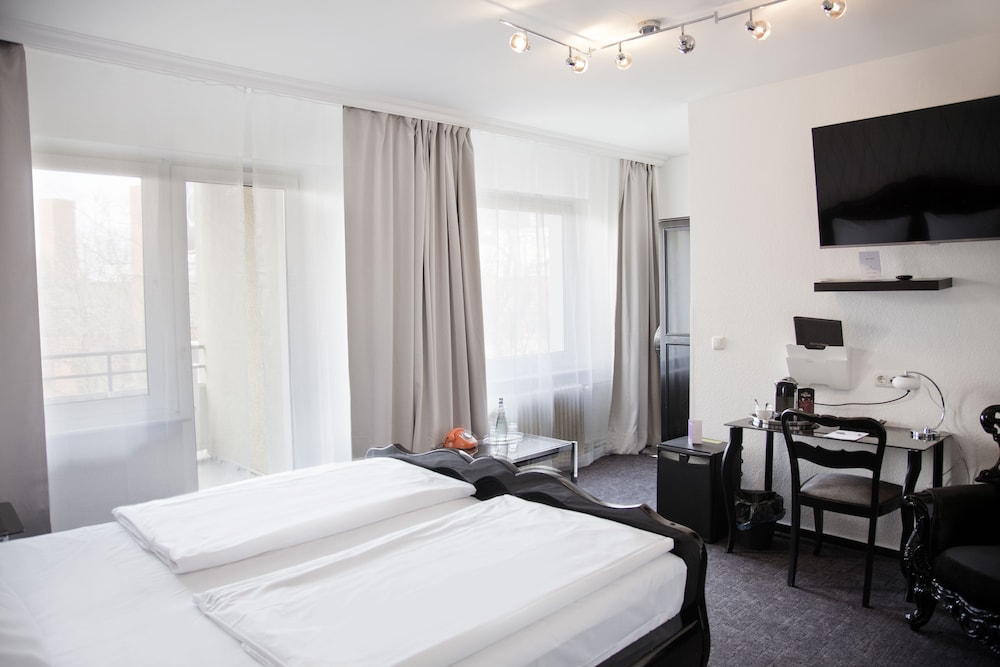 Hotel Les Nations 24